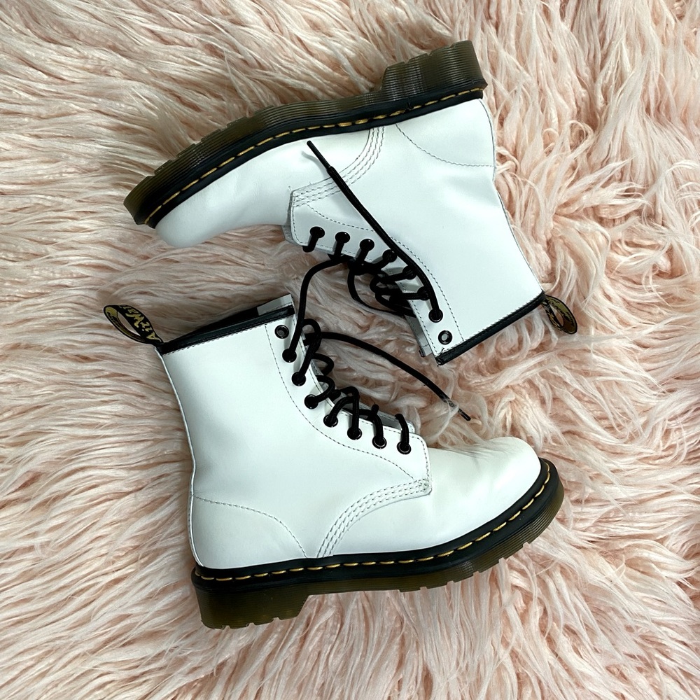 Dr. Martens 1460 W Smooth - Picture 5 of 12